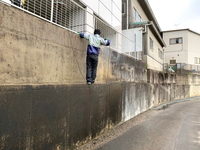 外壁清掃完了！！