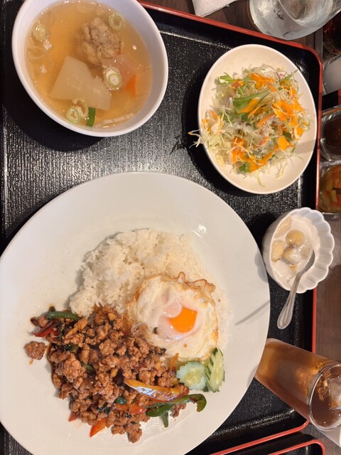 タイ料理レストラン　ラーンナー