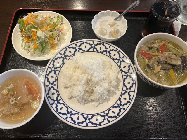 タイ料理レストラン　ラーンナー